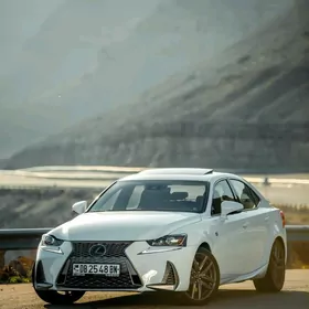 Lexus IS 300 2017