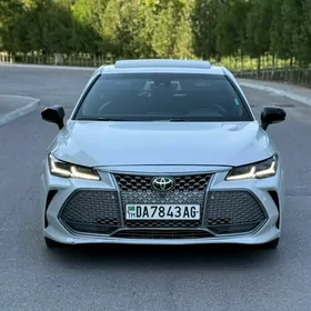Toyota Avalon 2019