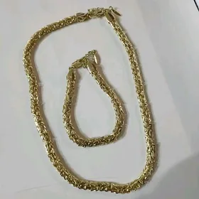 Gyzyl Çayylan Komplekt