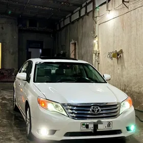 Toyota Avalon 2011