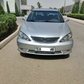 Toyota Camry 2003