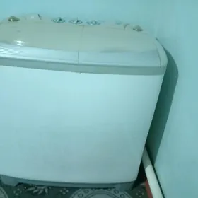 kir yuwujy maşyn