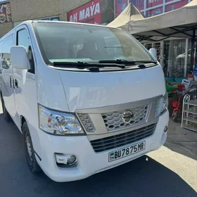 Nissan Urvan 2018