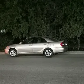Toyota Camry 2004