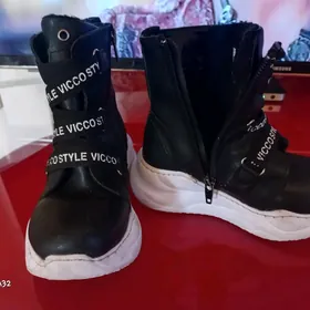 Сапоги на девочку Vicco