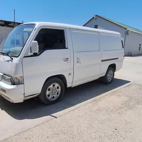 Nissan Urvan 1997