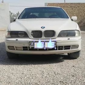 BMW 528 1999