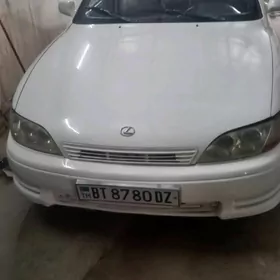 Lexus ES 300 1992