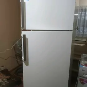 Holodinnik beko