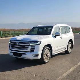 Toyota Land Cruiser 2025