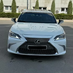 Lexus ES 350 2019
