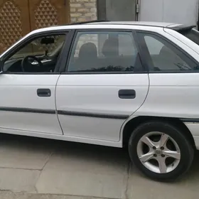 Opel Astra 1992