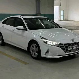 Hyundai Elantra 2021