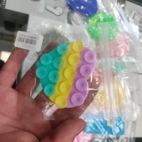 PoP Sok Telefon ýapysdyrylýan
