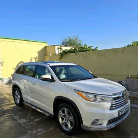 Toyota Highlander 2016