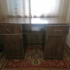 СТОЛ и ЗЕРКАЛО