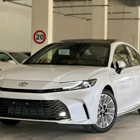 Toyota Camry 2025