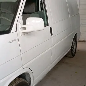 Volkswagen Transporter 2003