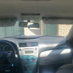 Toyota Camry 2011