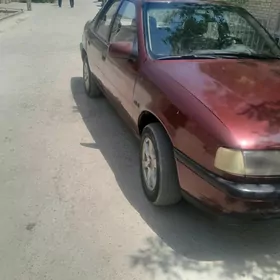 Opel Vectra 1992