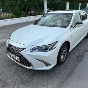 Lexus ES 350 2022