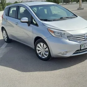 Nissan Versa 2013