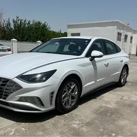 Hyundai Sonata 2020