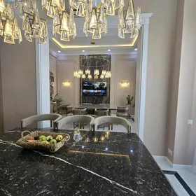 Элитка 16этап 4ком 210м2 