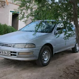 Toyota Carina 1995