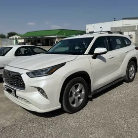 Toyota Highlander 2021
