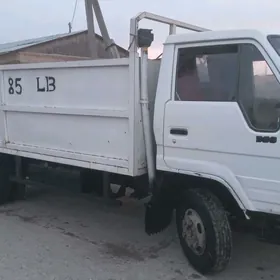 Toyota Dyna 1995