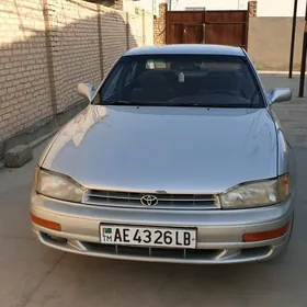 Toyota Camry 1992