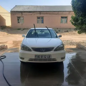 Toyota Camry 2003