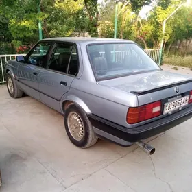 BMW 325 1990