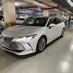 Toyota Avalon 2020