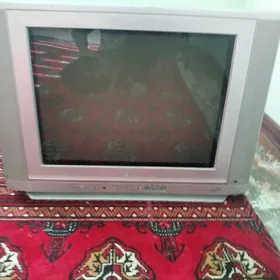 LG.