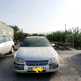 Opel Omega 1996
