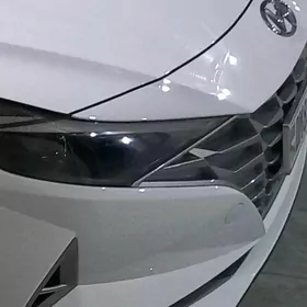 Hyundai Elantra 2022