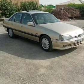 Opel Omega 1992