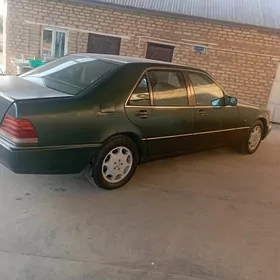 Mercedes-Benz 600SEL 1993