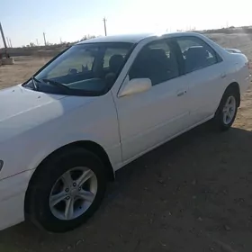 Toyota Camry 1998
