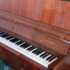 PIANINA