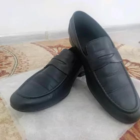 KÖWIŞ ТУФЛИ