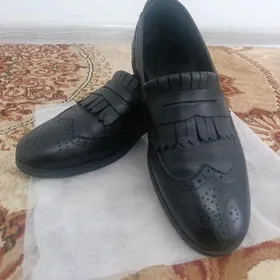 KÖWÜŞ ТУФЛИ