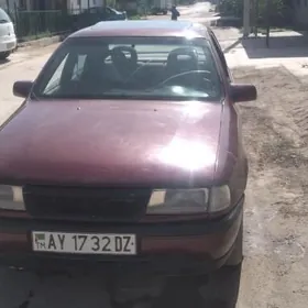 Opel Vectra 1991