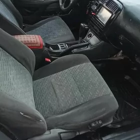 Toyota Carina 1994