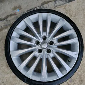 Limited 19 diska