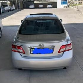 Toyota Camry 2011