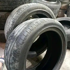 BRIDGESTONE 235 45 18 TEKER