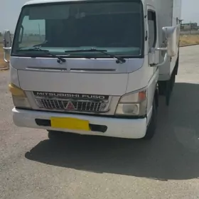Mitsubishi Canter 2013